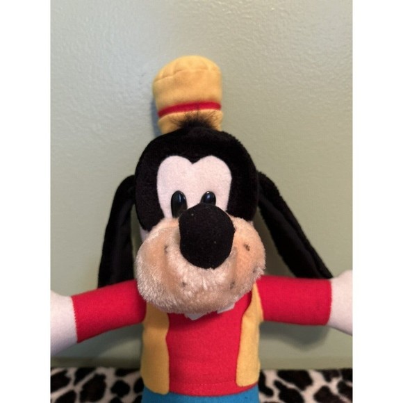 Vintage 1990’s Disneyland Walt Disney World Goofy Plush - Picture 1 of 5